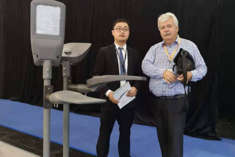 Hong Kong International Lighting Exhibition ງານວາງສະແດງແສງໄຟສາກົນຮົງກົງ